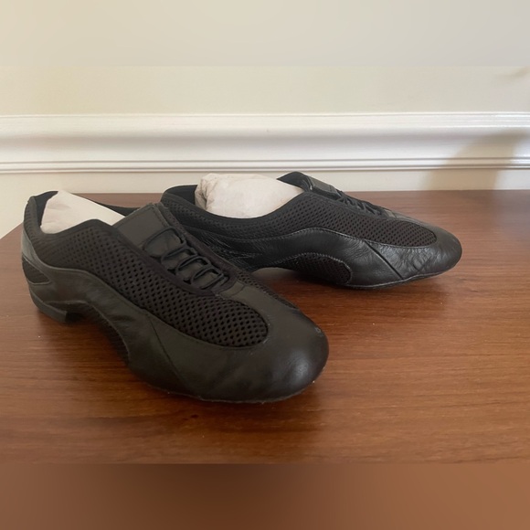 Bloch Slipstream Slip On Jazz Shoes Size 7 - Picture 2 of 9